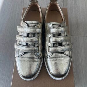 Christian Louboutin sneakers size 39 gold